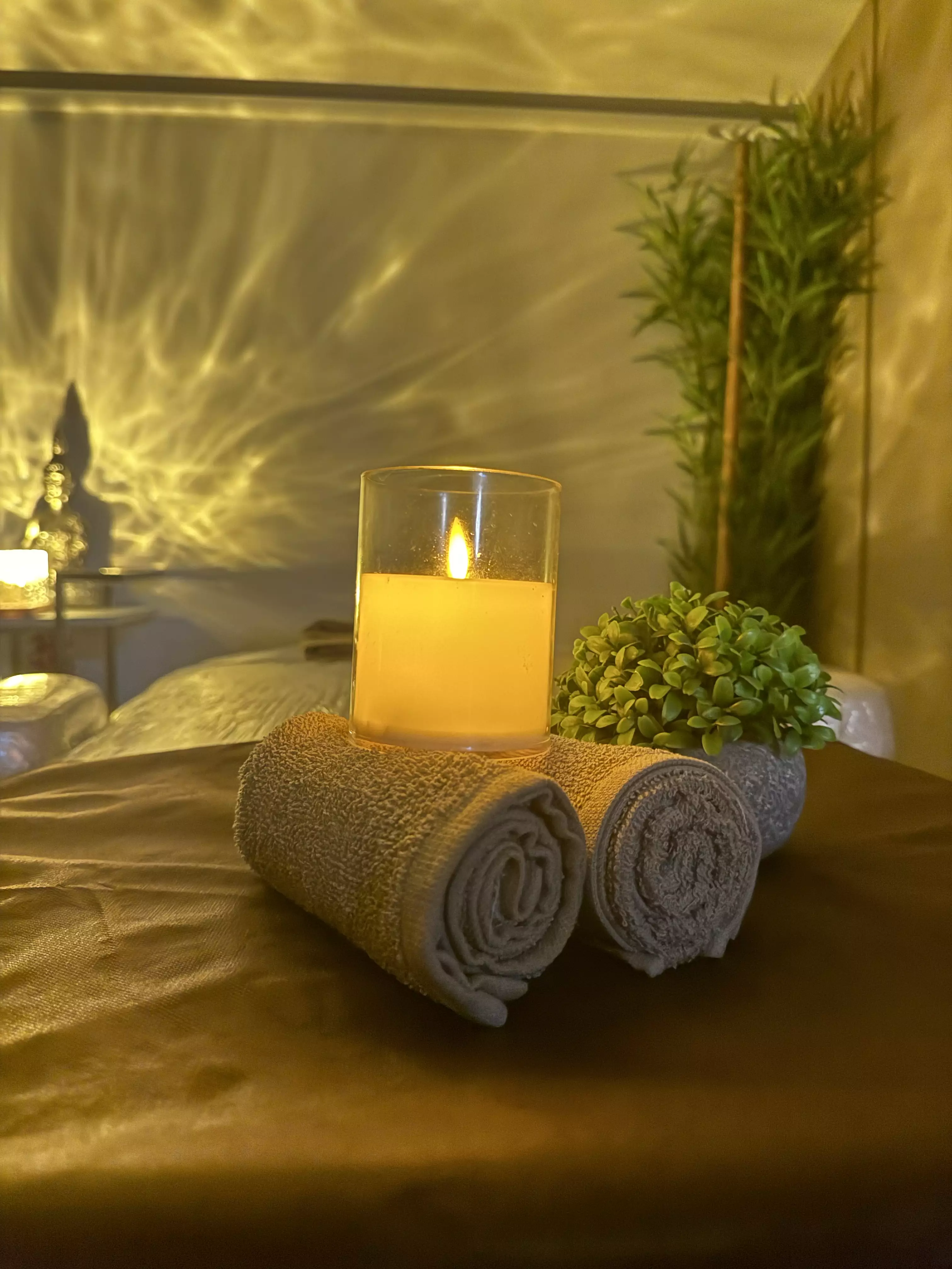 Spa candle arrangement